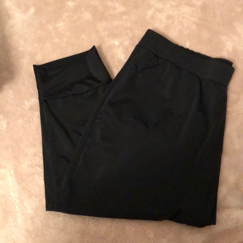 Nike Loose Training Pants with Pockets